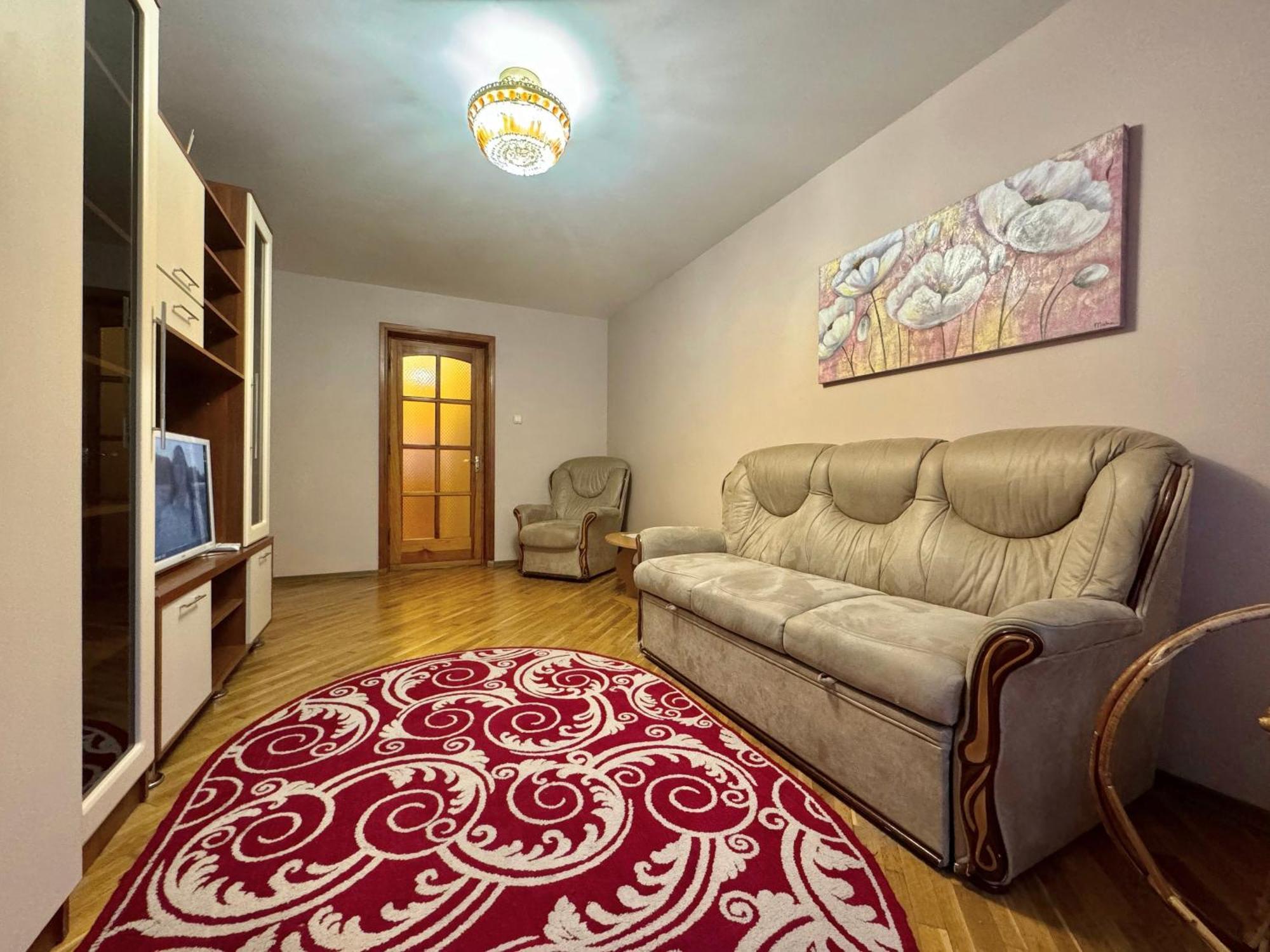 Apartpoltava Затишна 3-Кімнатна Квартира В Центрі Міста, Каштанова Алея, Звітна Документація, Чек Luaran gambar